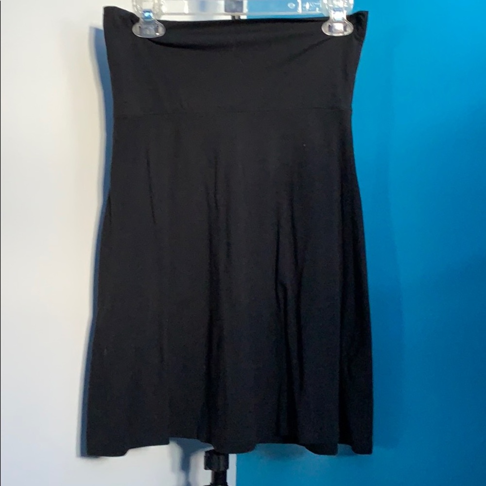 black casual skirt